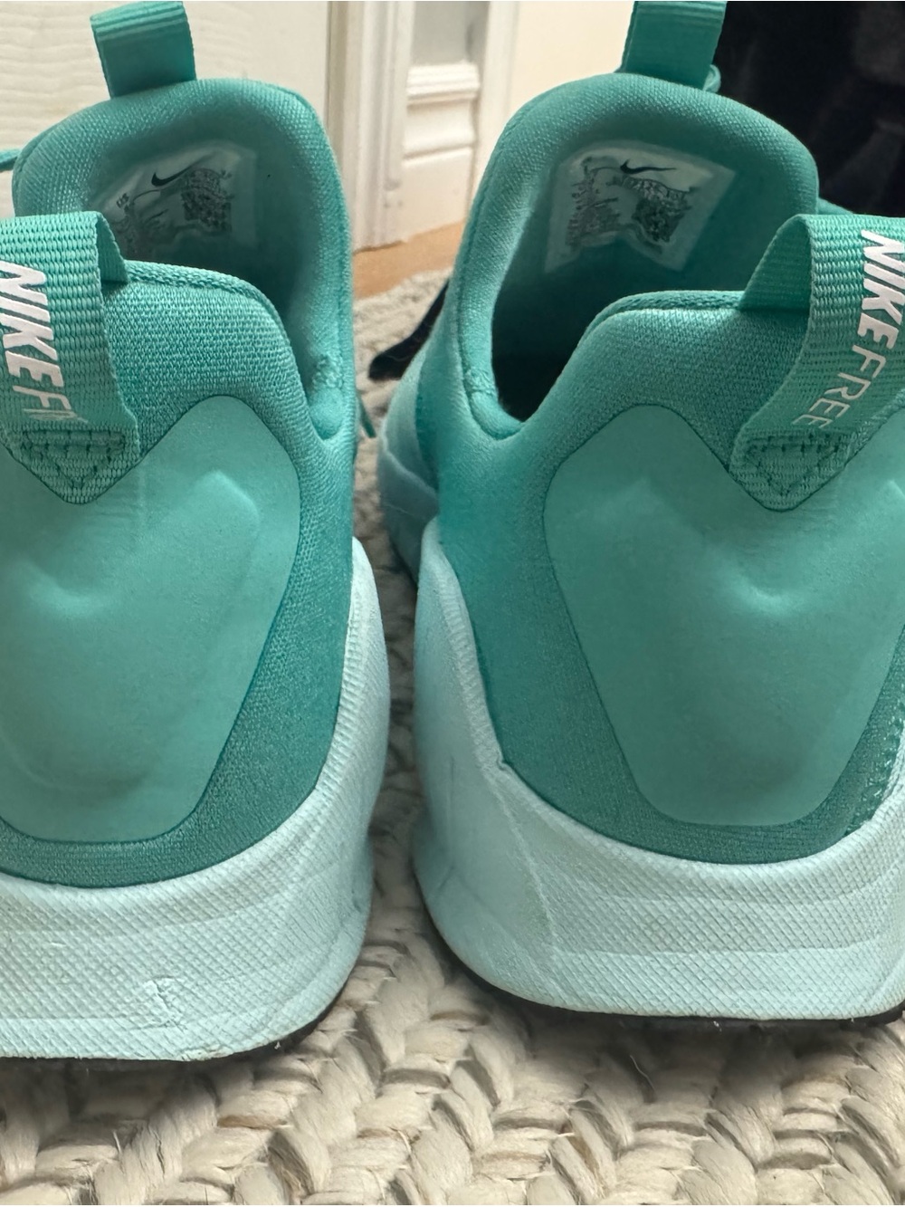 Nike Women's Metcon Teal-Mint Athletic Running Shoes - Picture 3 of 4